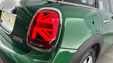 MINI Hatchback 1.5 Cooper Classic 5dr Petrol Hatchback